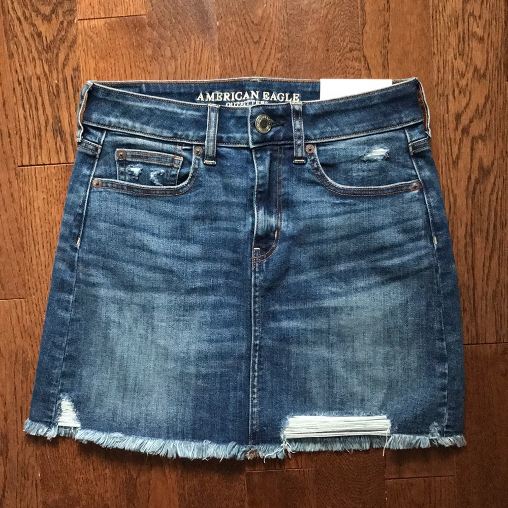 NEW AEO JEAN SKIRT